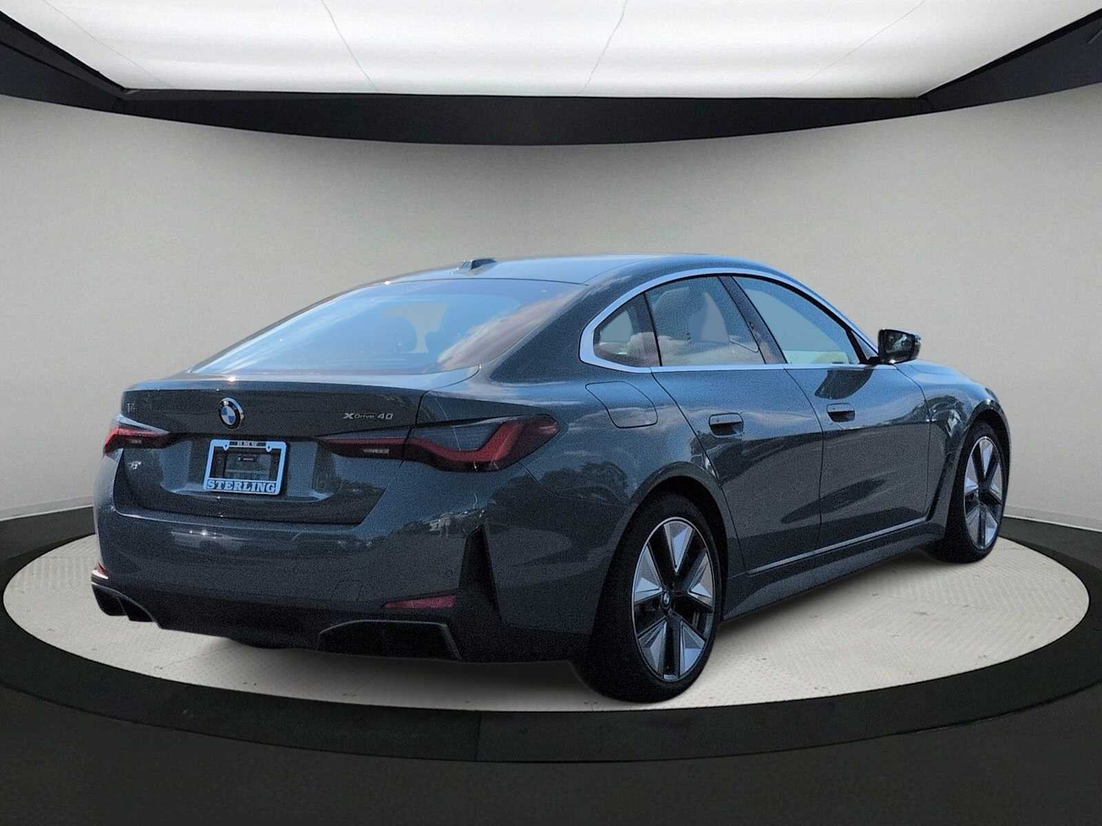 2026 BMW i4 xDrive40