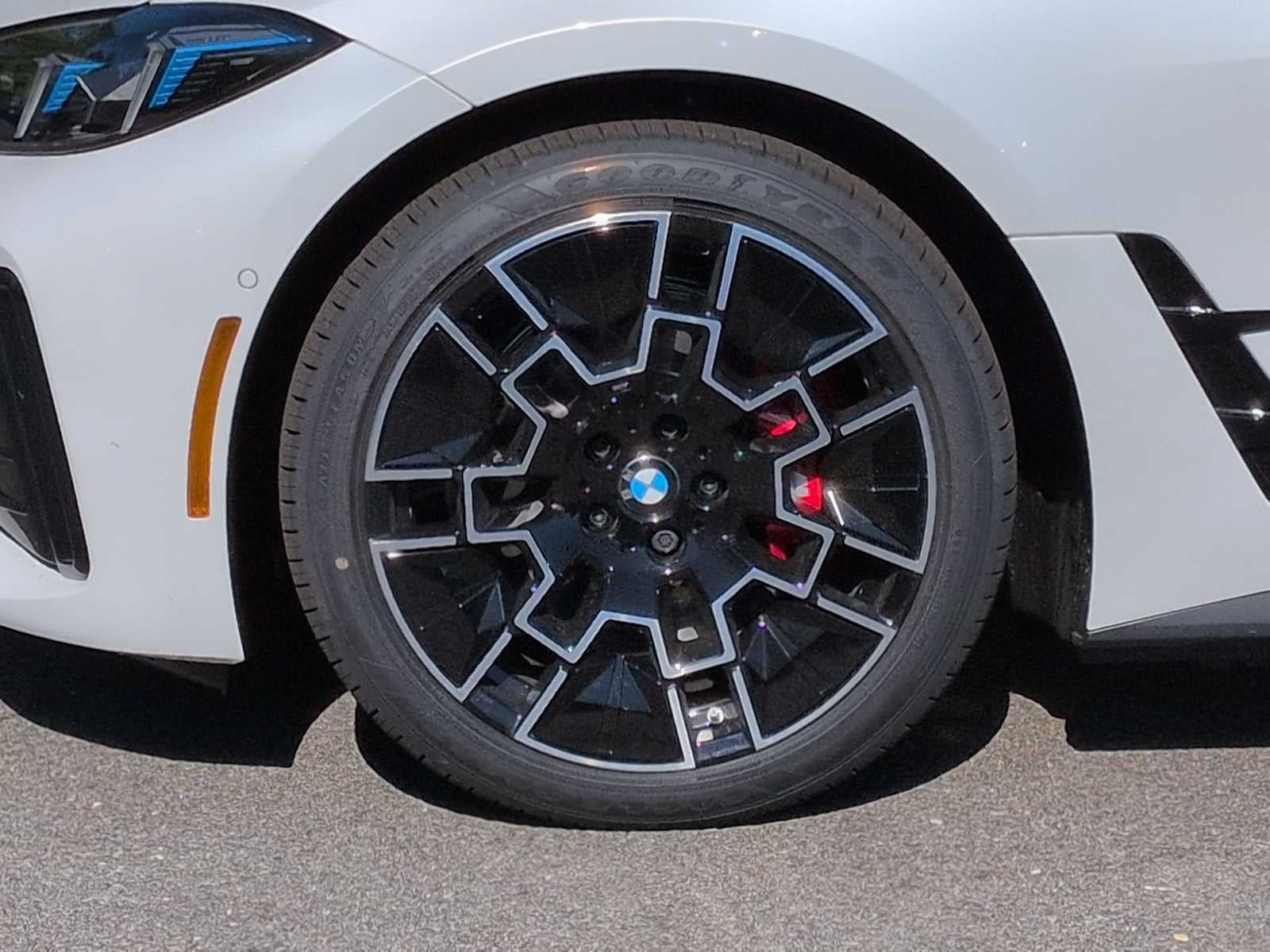 2026 BMW i4 xDrive40