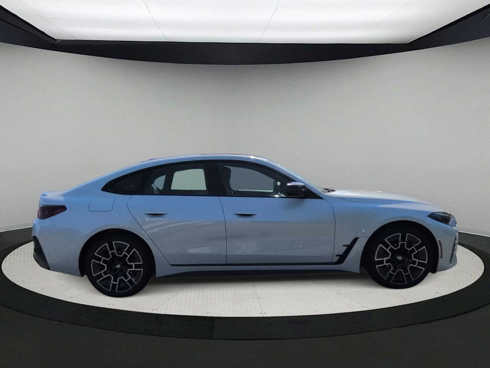 2026 BMW i4 xDrive40