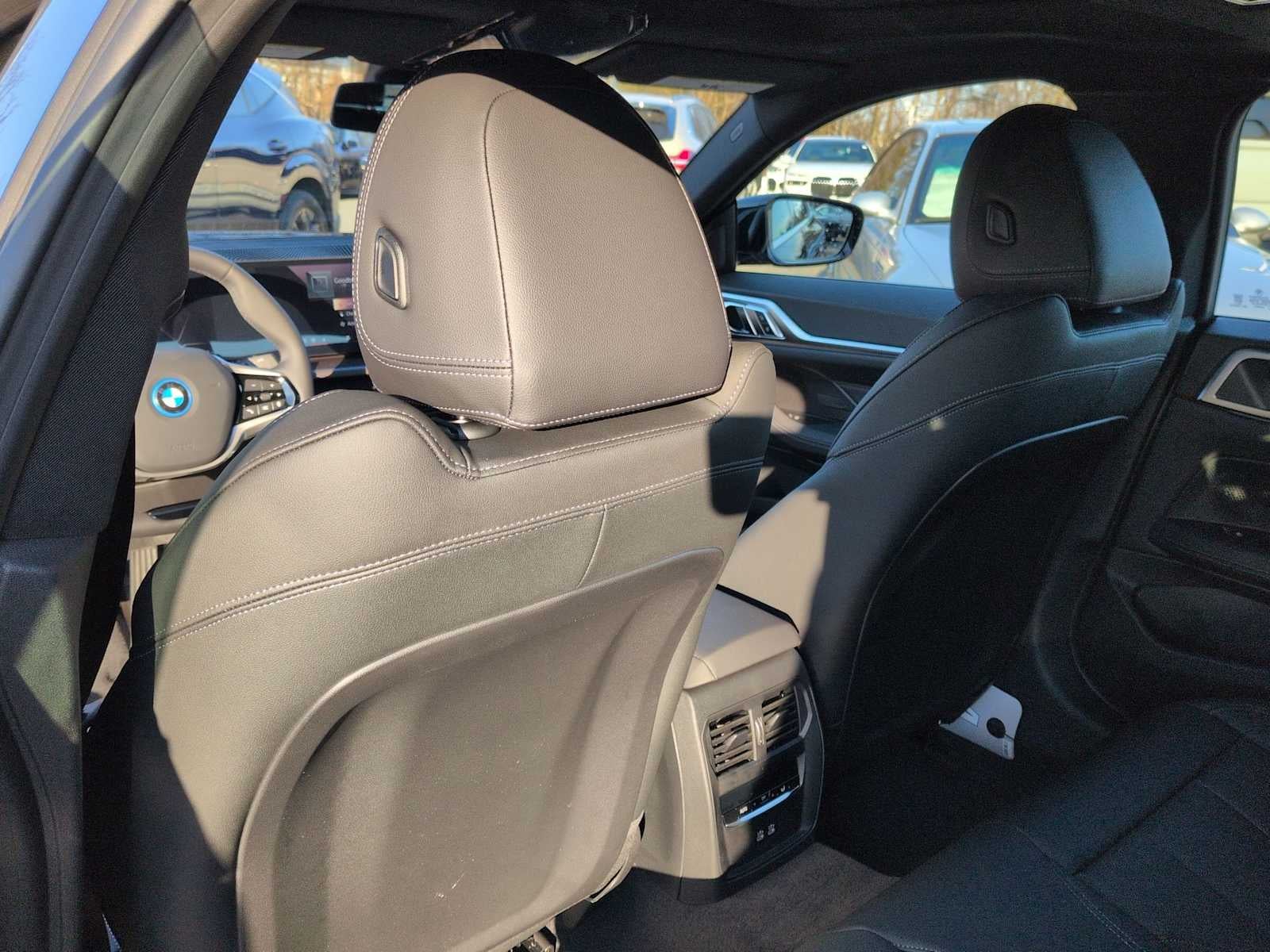 2026 BMW i4 xDrive40