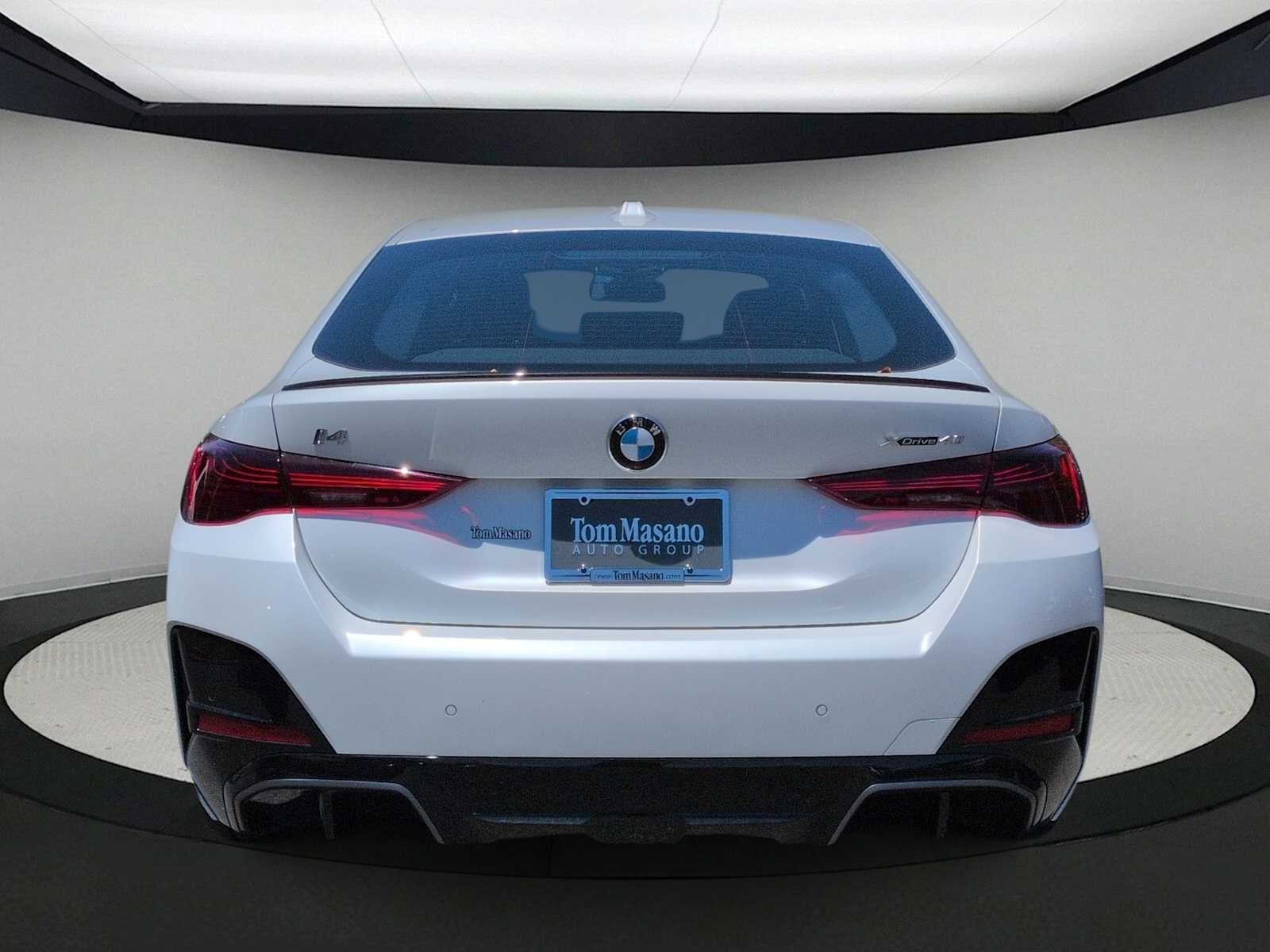 2026 BMW i4 xDrive40