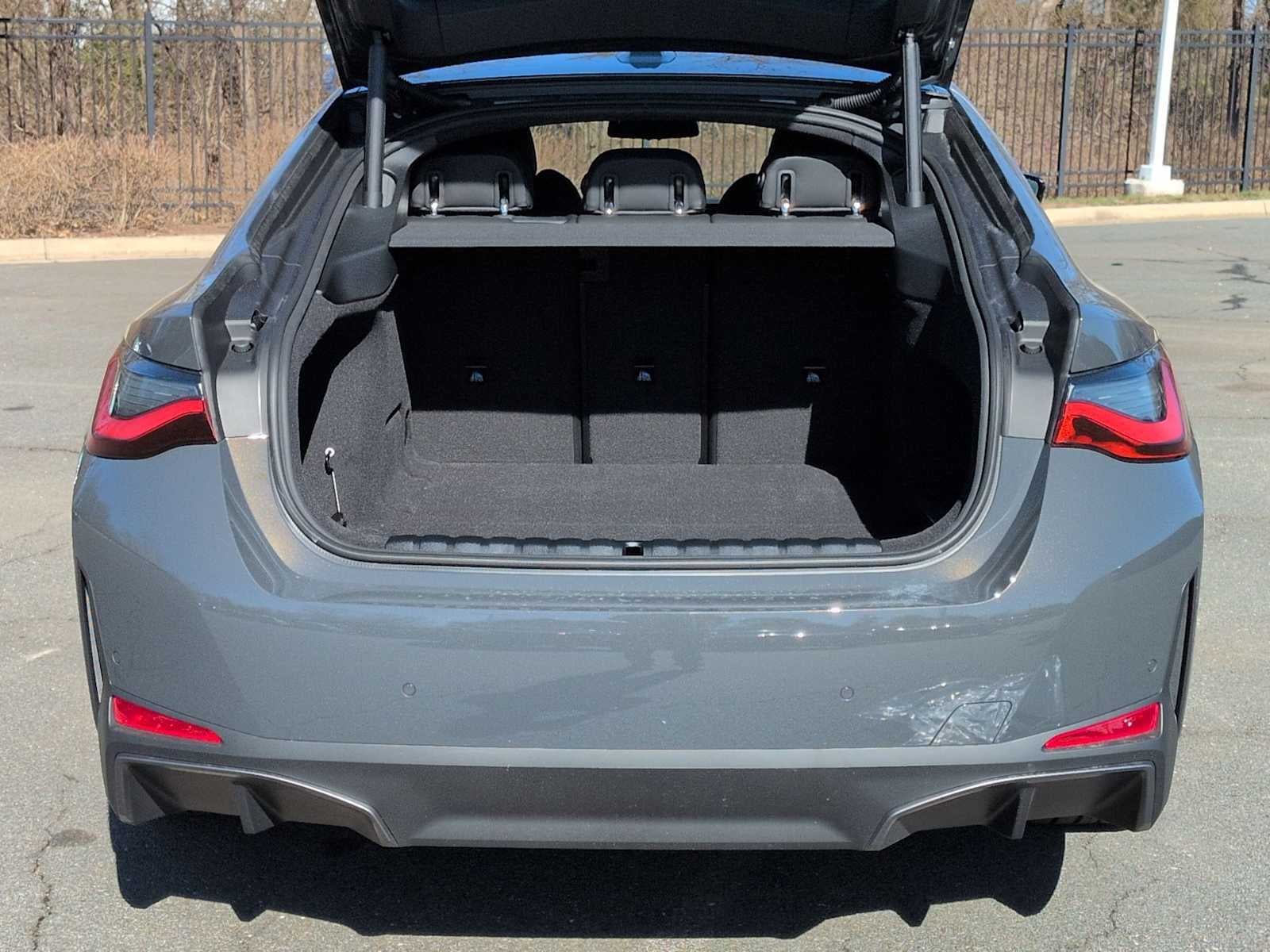 2026 BMW i4 xDrive40