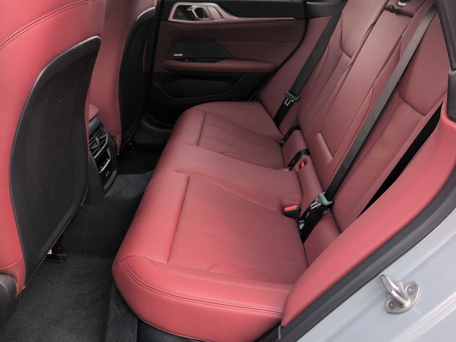 2026 BMW i4 xDrive40