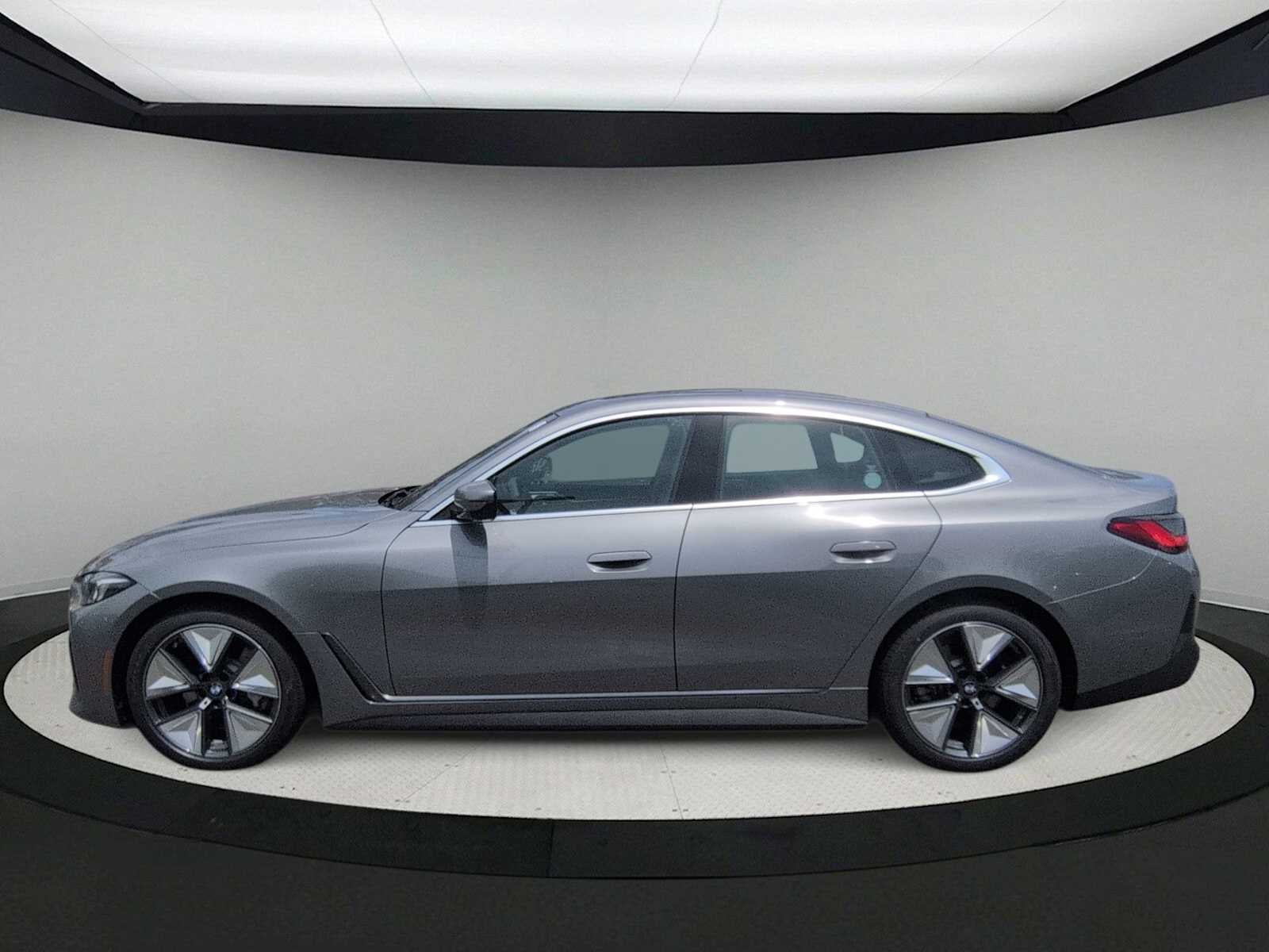 2026 BMW i4 xDrive40