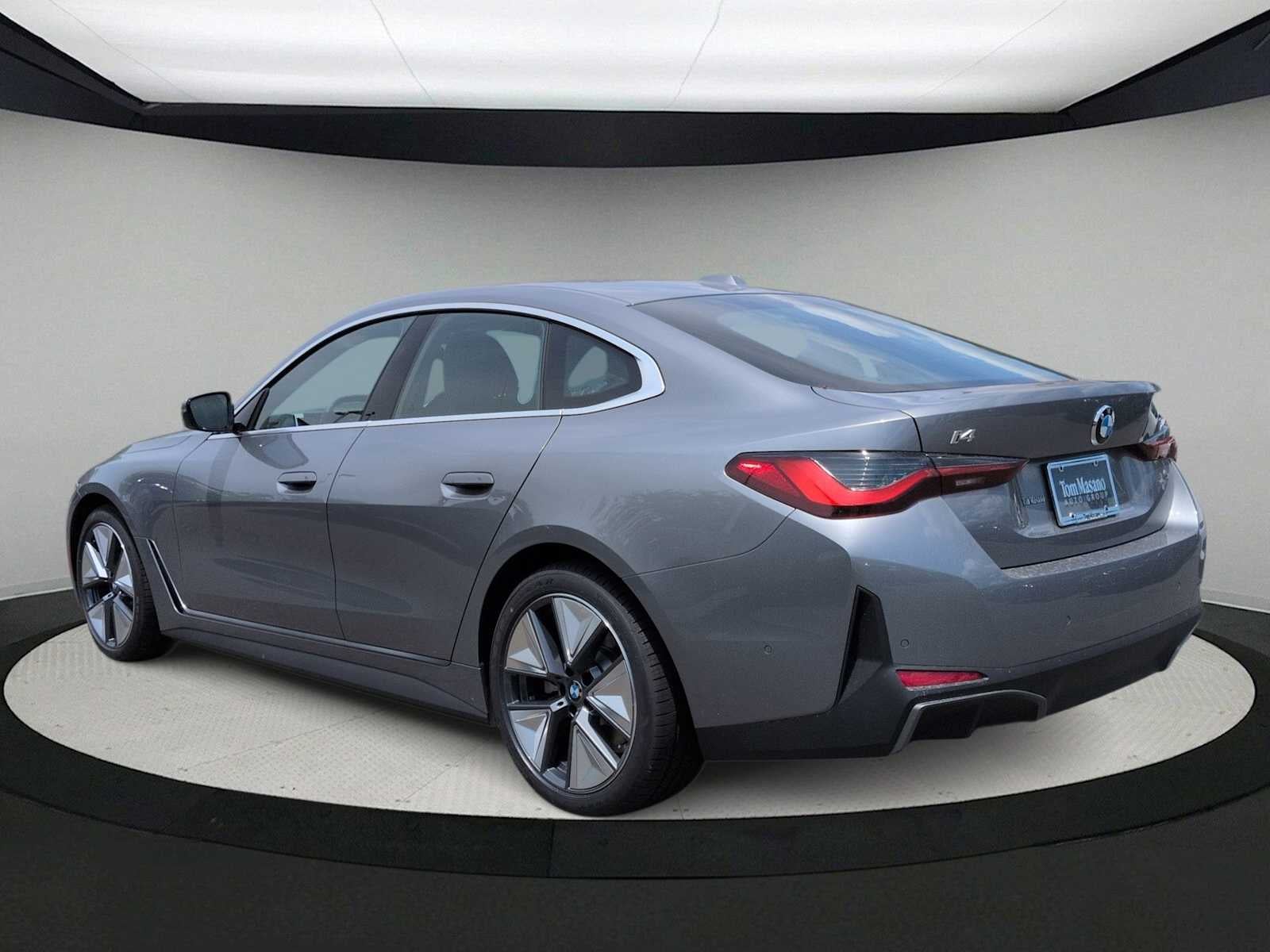 2026 BMW i4 xDrive40