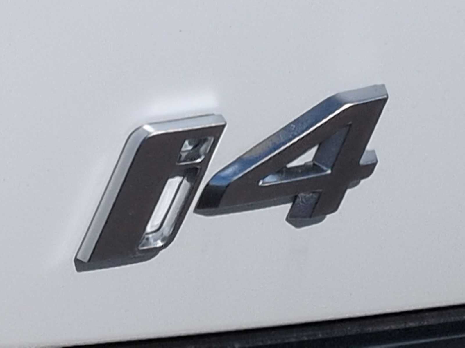 2026 BMW i4 xDrive40