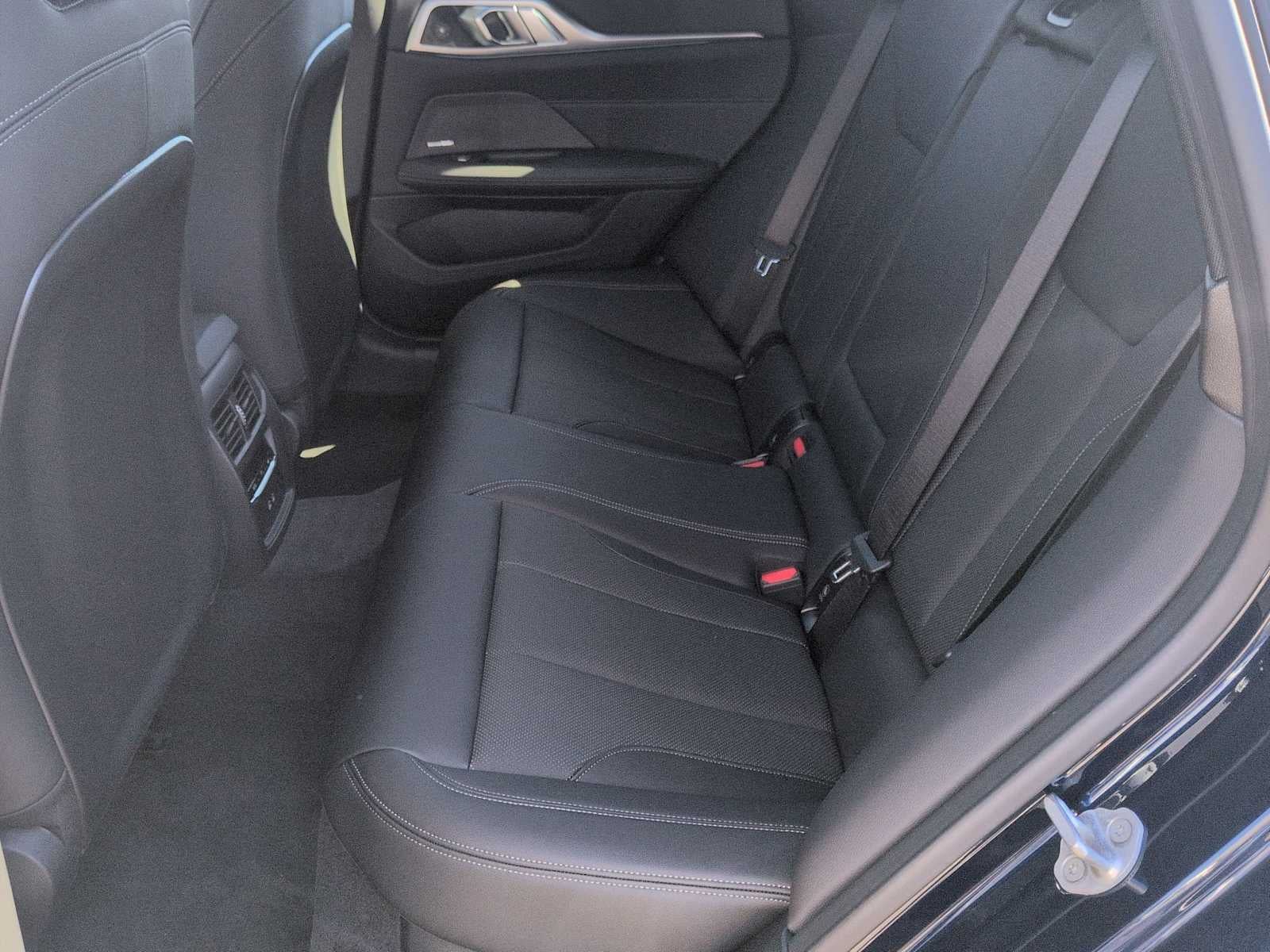 2026 BMW i4 xDrive40