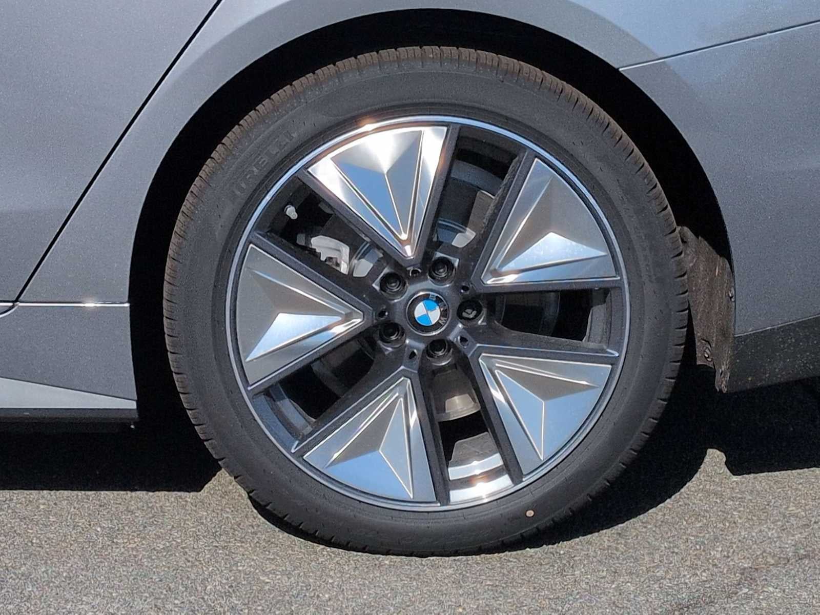 2026 BMW i4 xDrive40