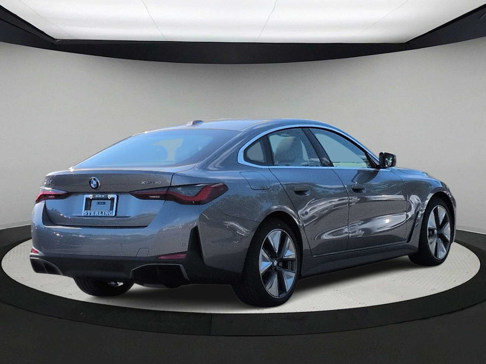 2026 BMW i4 xDrive40