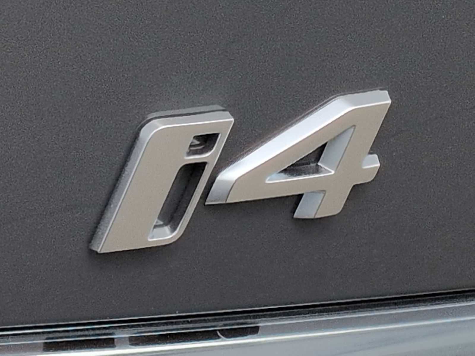 2026 BMW i4 xDrive40