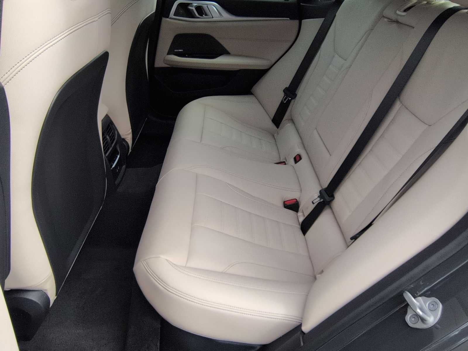 2026 BMW i4 xDrive40