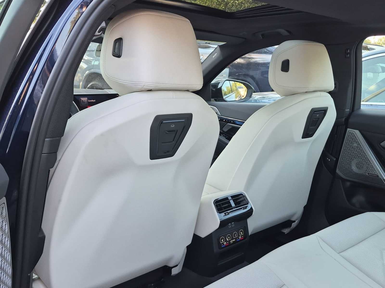 2027 BMW i5 M60