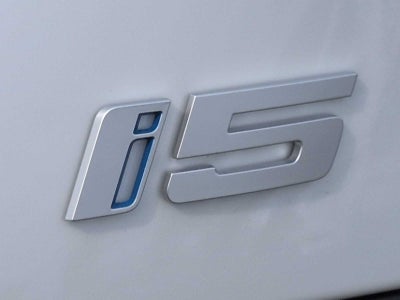 2026 BMW i5 M60
