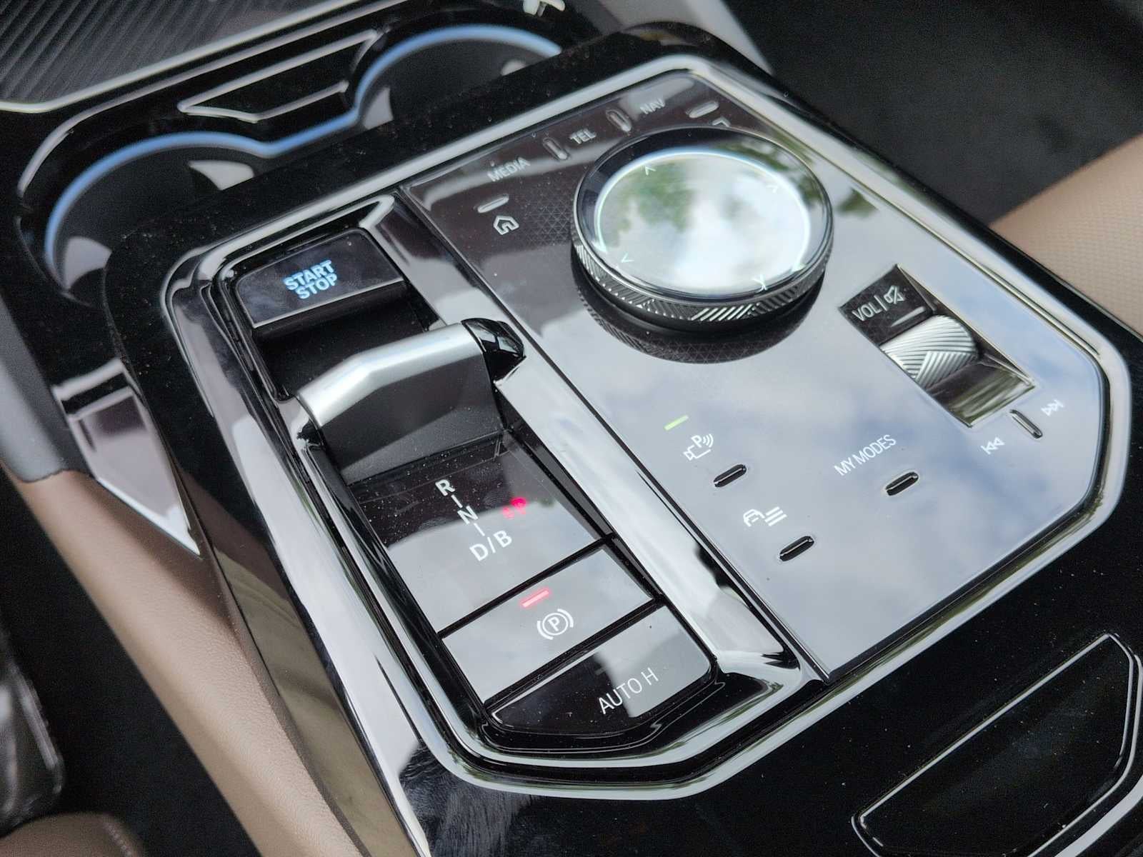 2026 BMW i5 M60