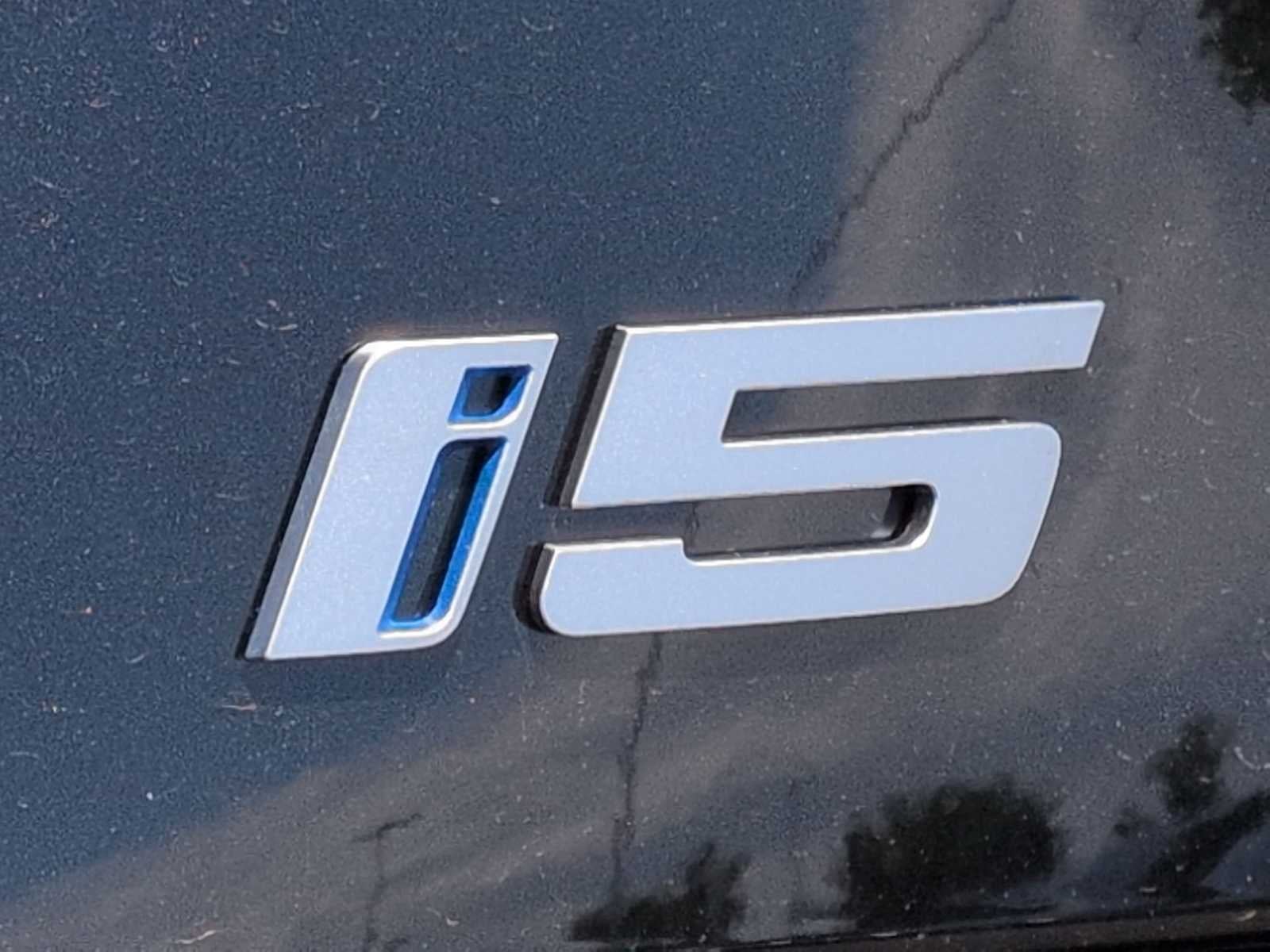 2026 BMW i5 M60