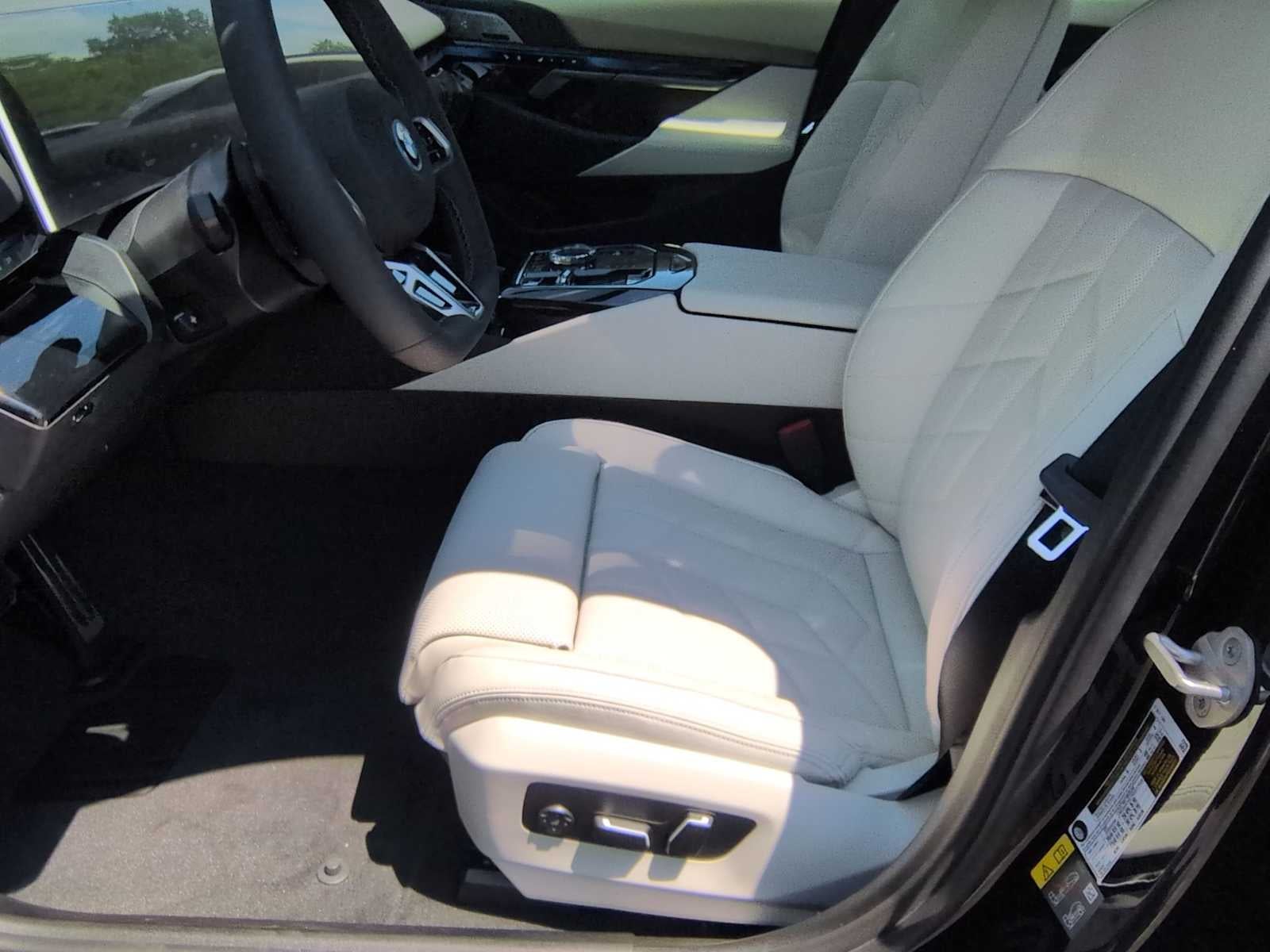 2026 BMW i5 M60