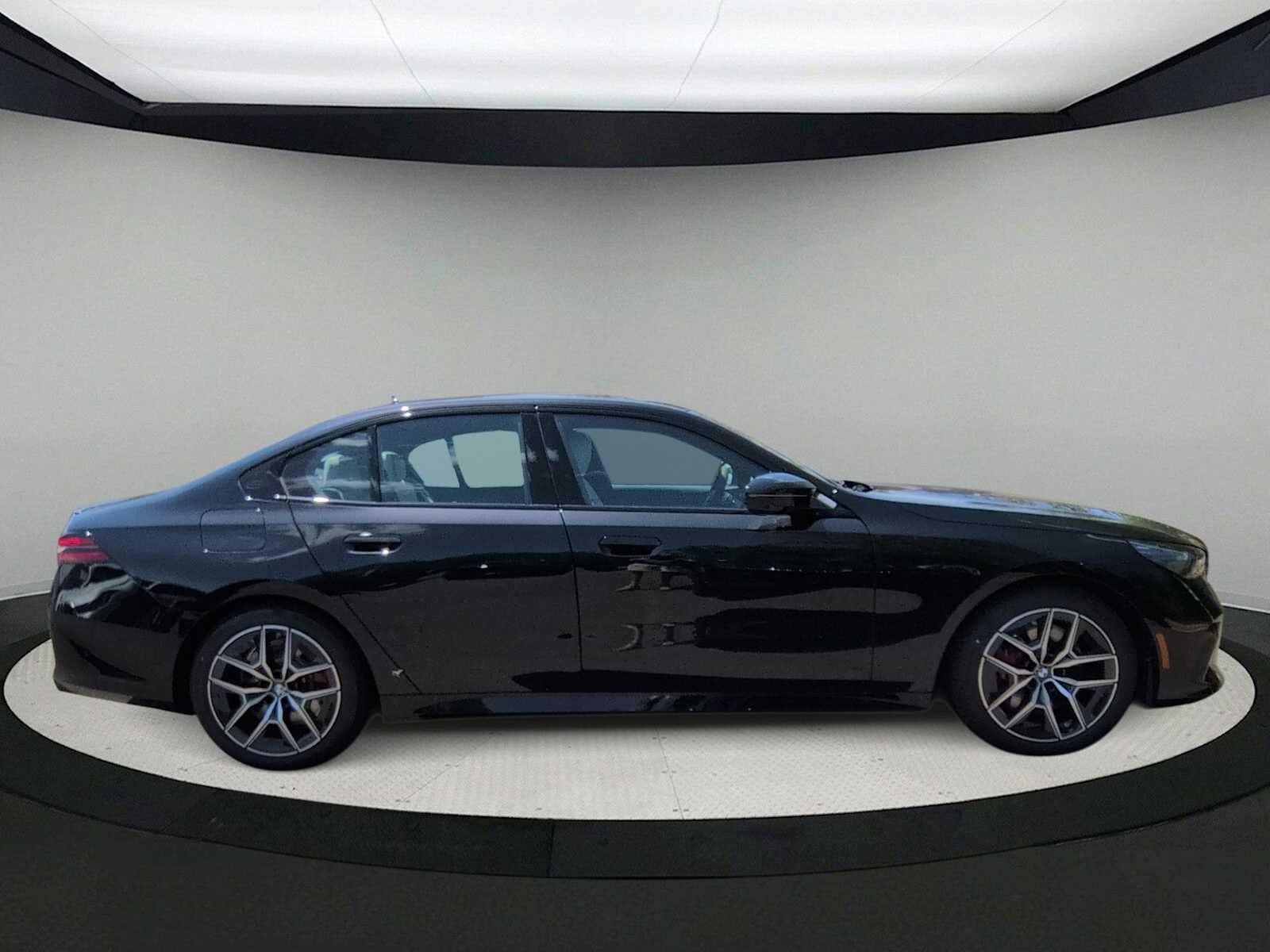 2026 BMW i5 M60