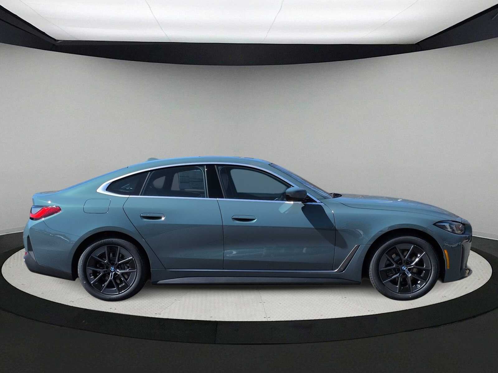 2026 BMW i4 eDrive40