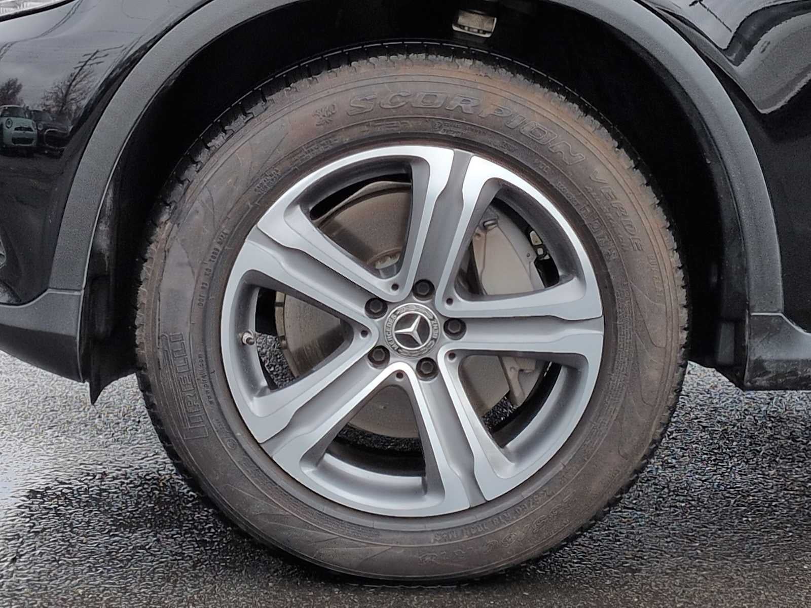 Mercedes-Benz GLC 300 2019 GLC 300