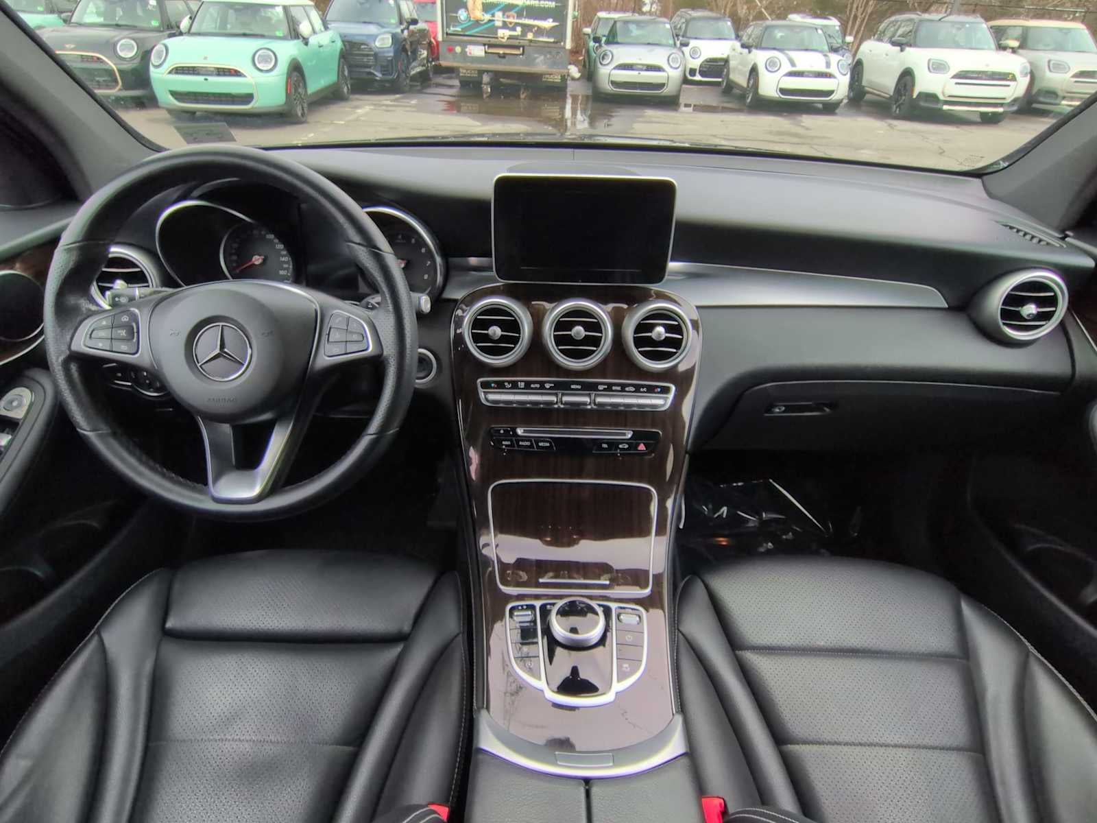 Mercedes-Benz GLC 300 2019 GLC 300