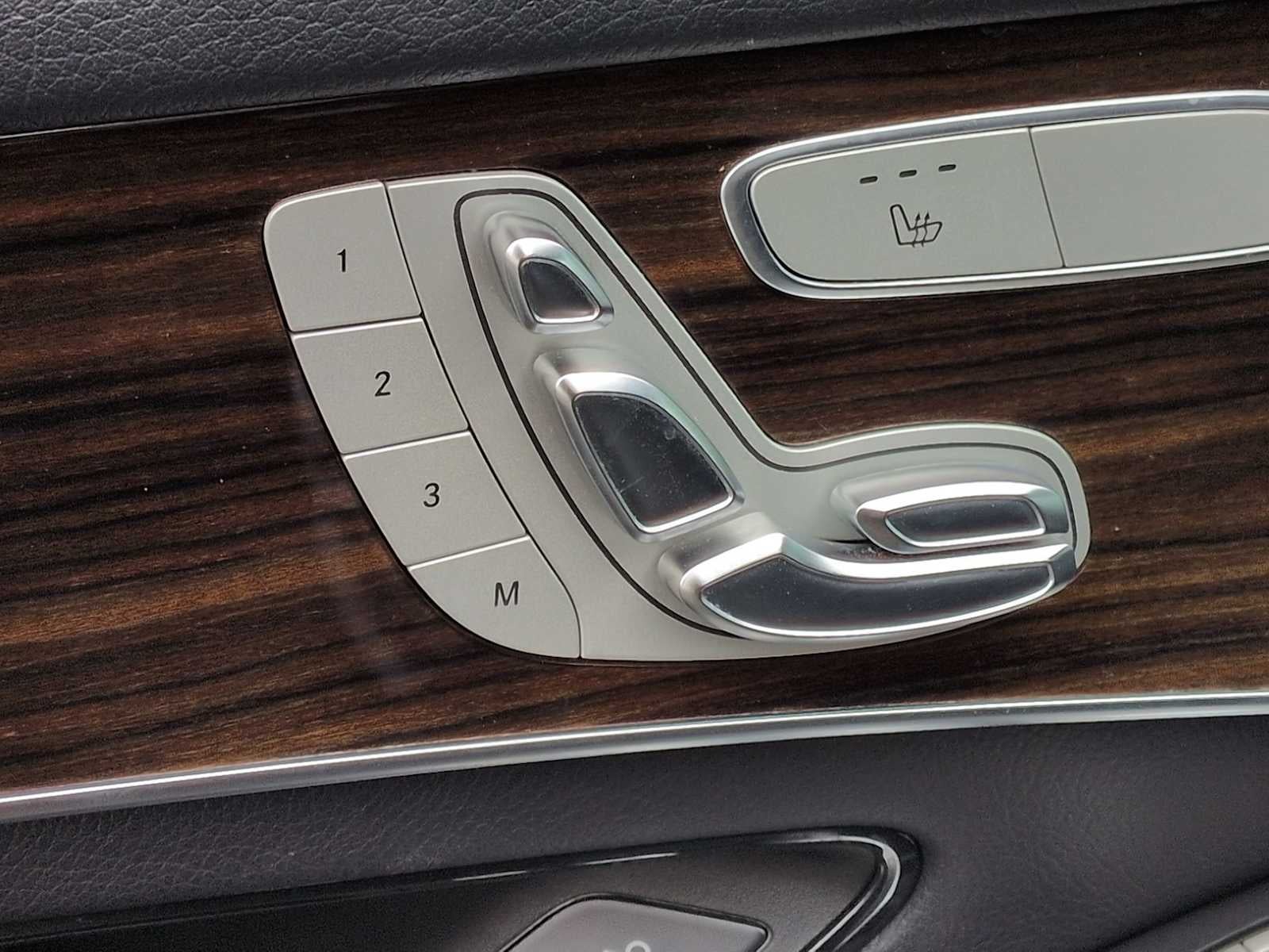 Mercedes-Benz GLC 300 2019 GLC 300