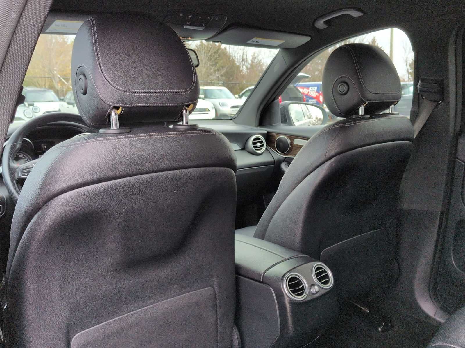 Mercedes-Benz GLC 300 2019 GLC 300