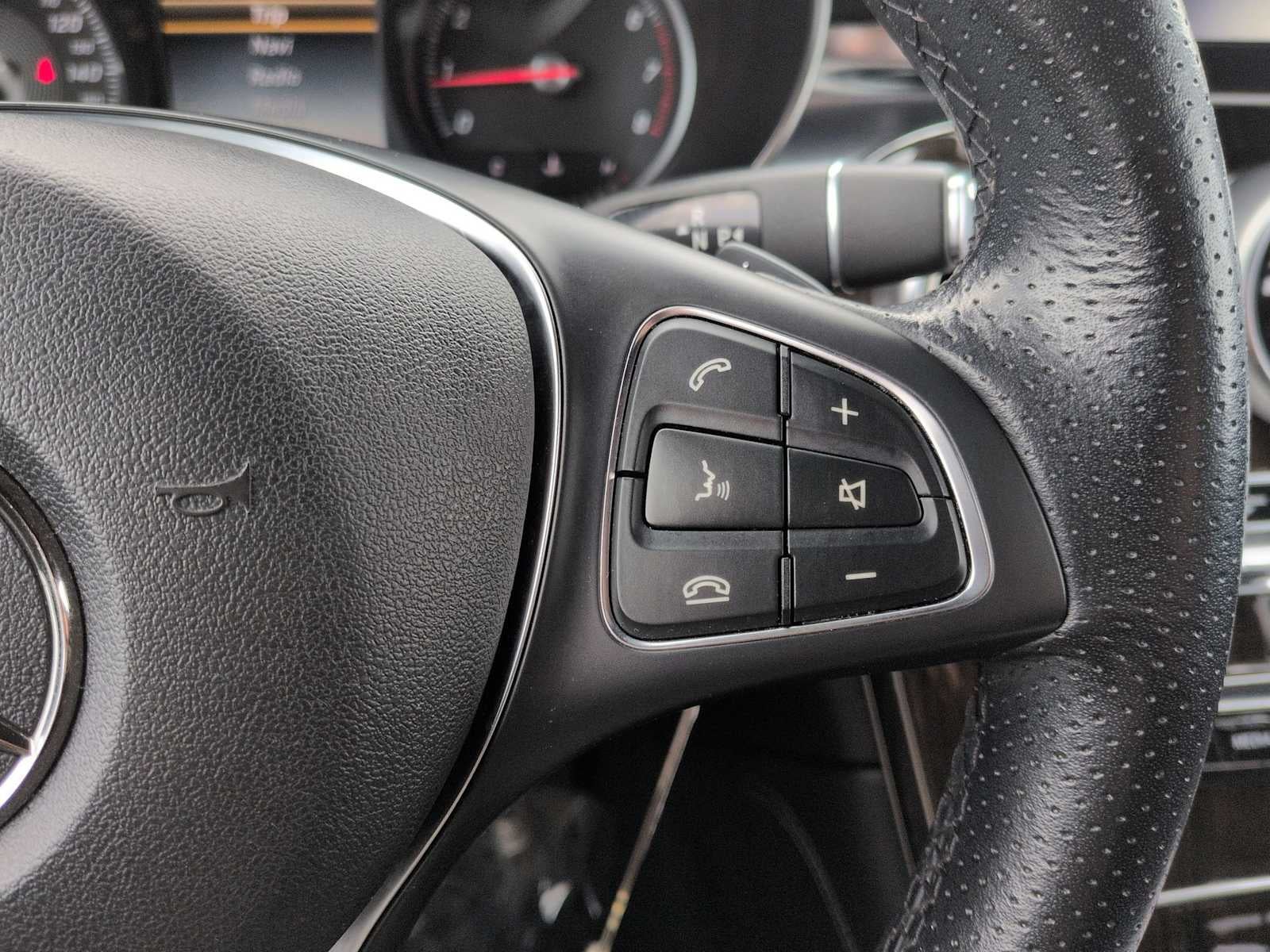 Mercedes-Benz GLC 300 2019 GLC 300