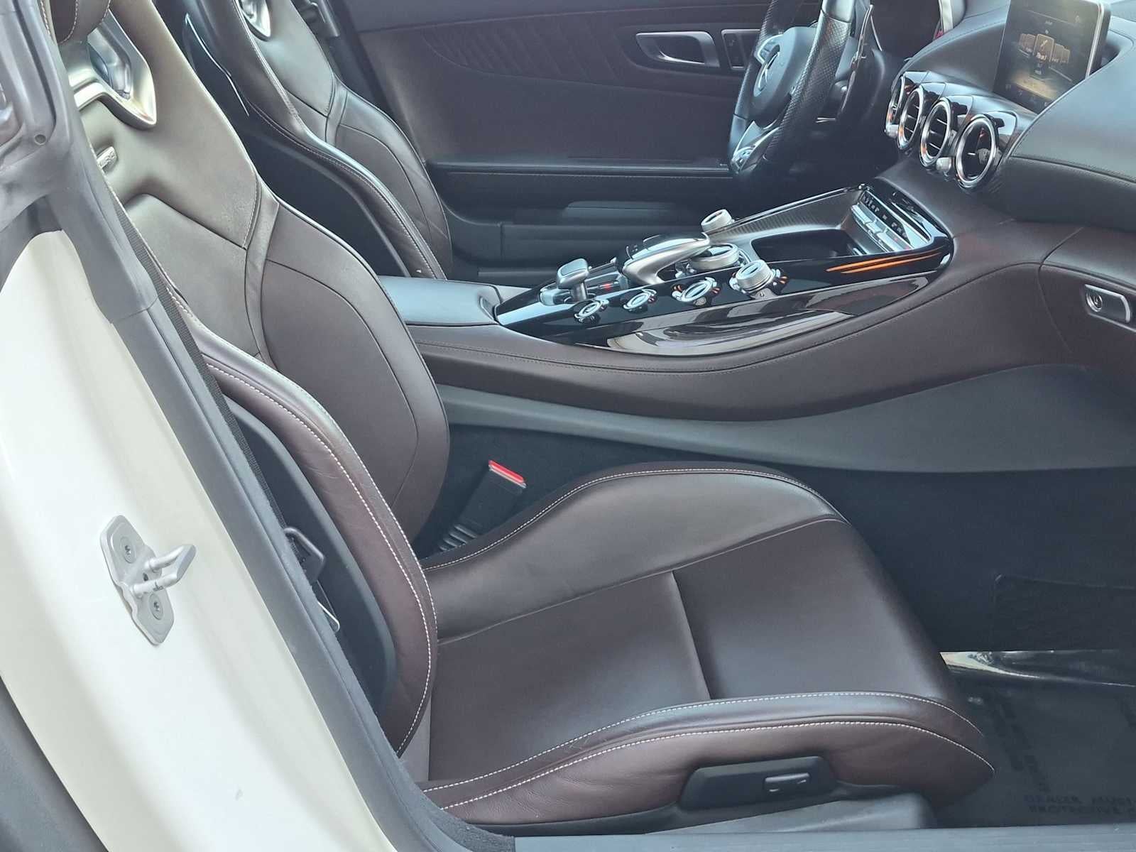 Mercedes-Benz AMG® GT 2017 AMG® GT