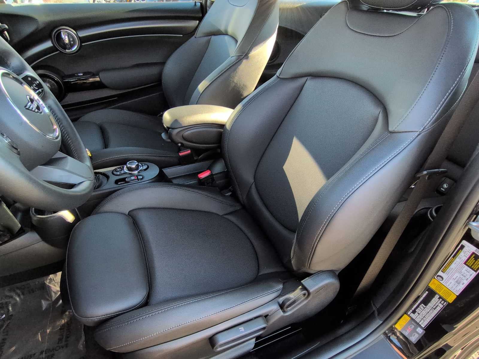 2024 MINI HARDTOP 2 PUERTAS Cooper SE