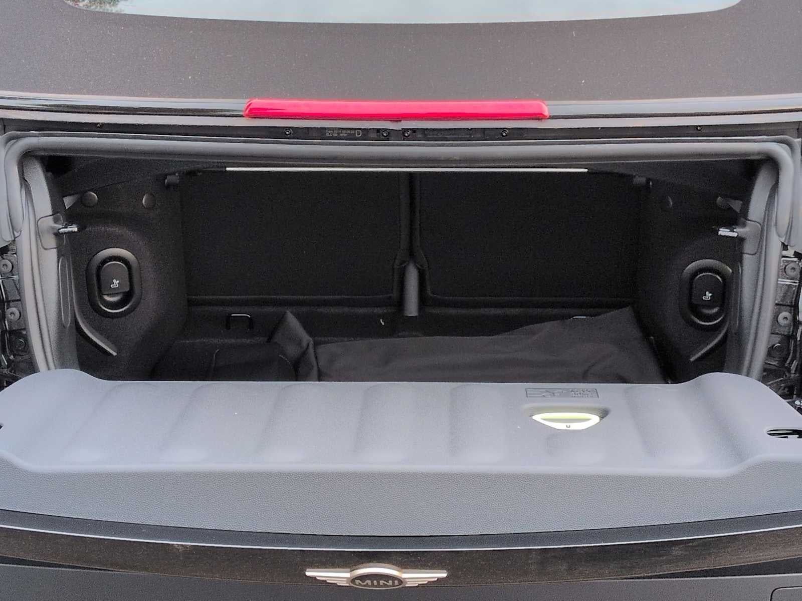 2026 MINI DESCAPOTABLE ICÓNICO