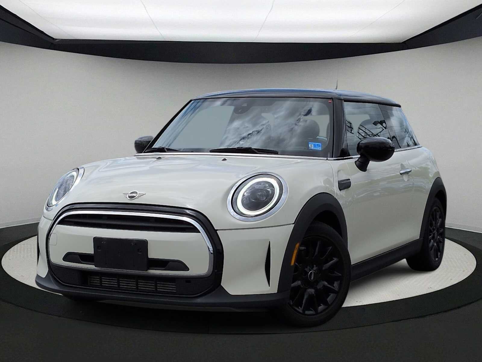 MINI HARDTOP 2 PUERTAS SIGNATURE 2022