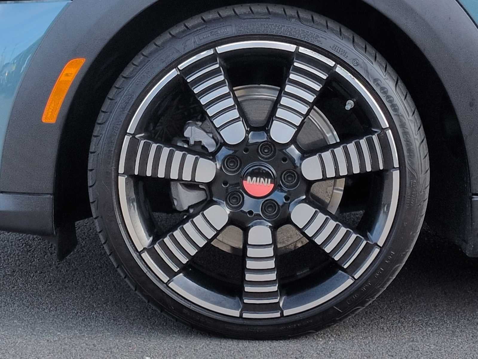 2023 MINI Techo Duro 4 Puertas Cooper