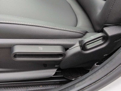 MINI Cooper de 4 puertas con techo rígido 2024