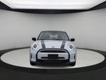 MINI Cooper de 4 puertas con techo rígido 2024