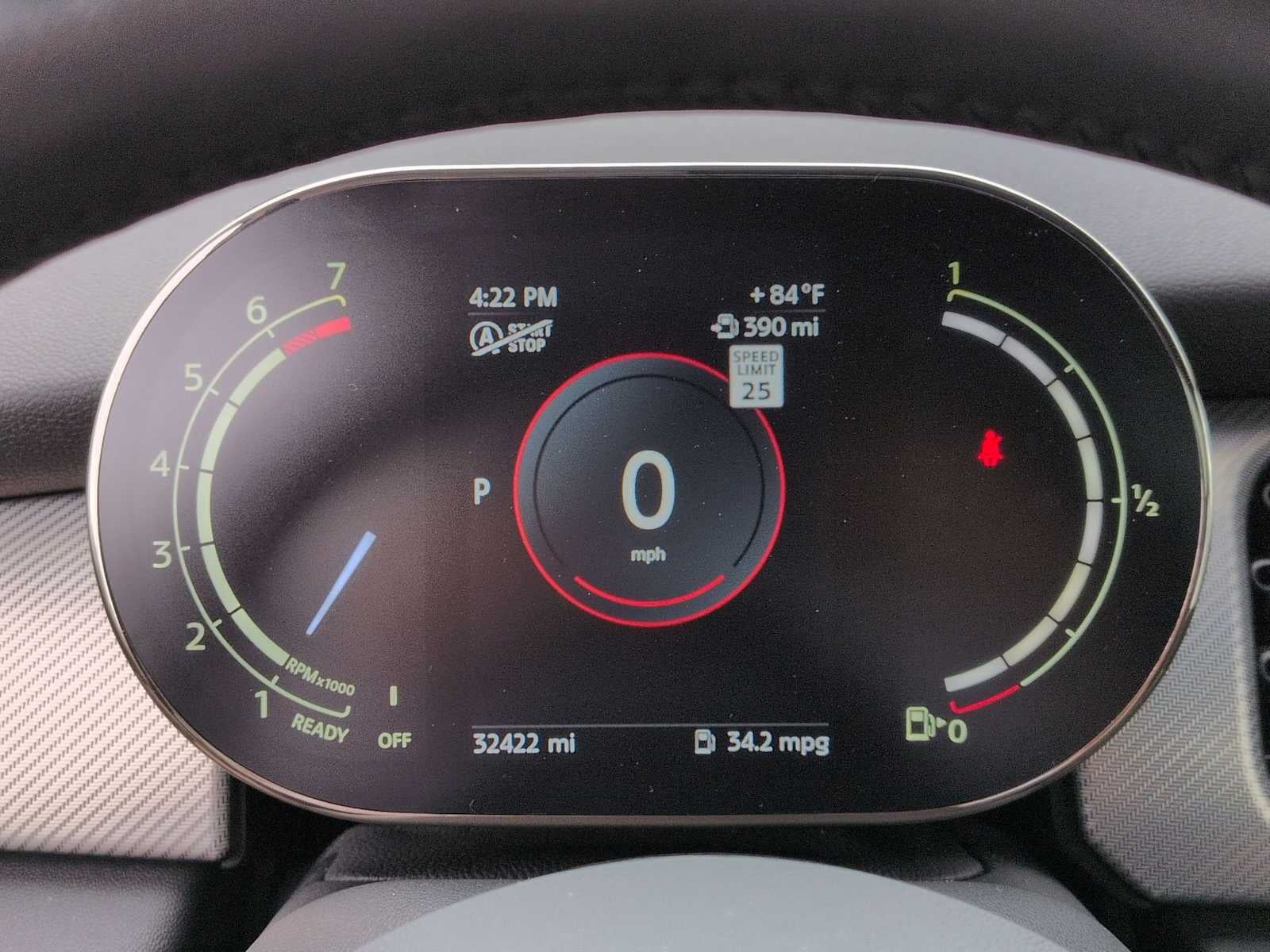 MINI Cooper de 4 puertas con techo rígido 2024