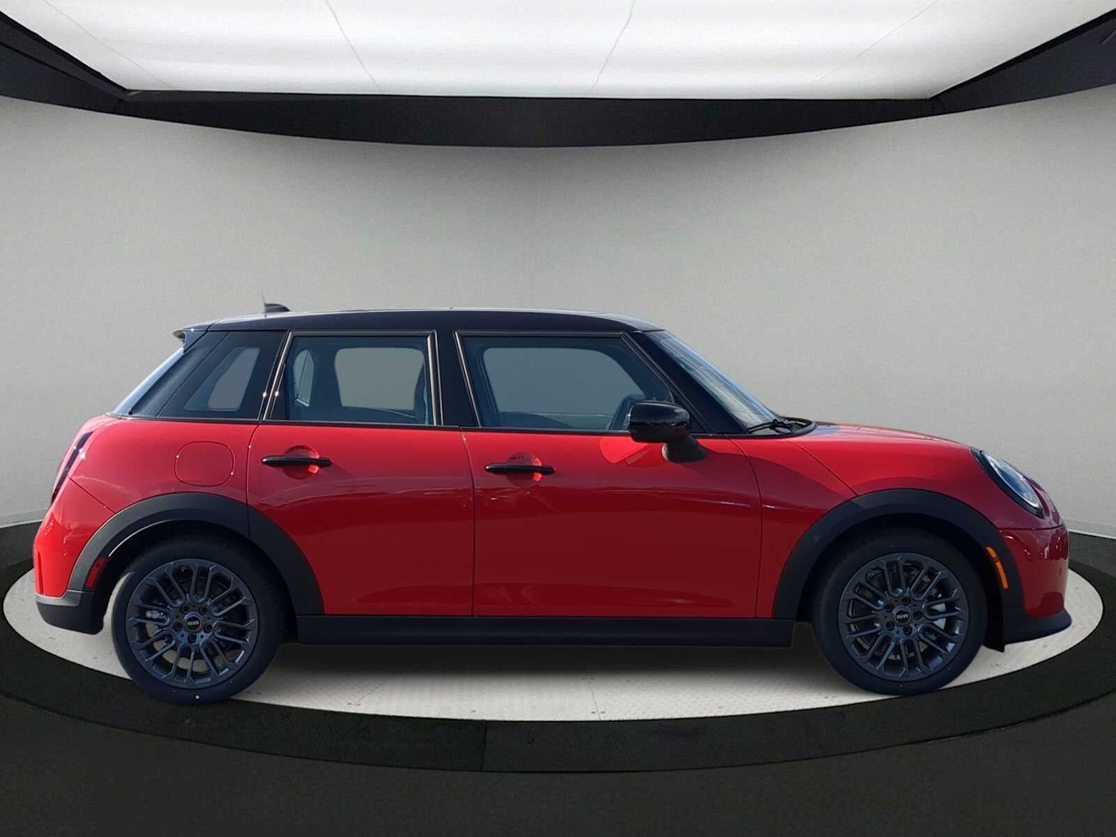 2026 MINI 4 DOOR Cooper