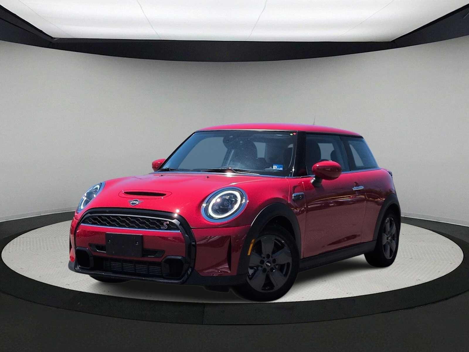 MINI Cooper S de 2 puertas con techo rígido, 2024