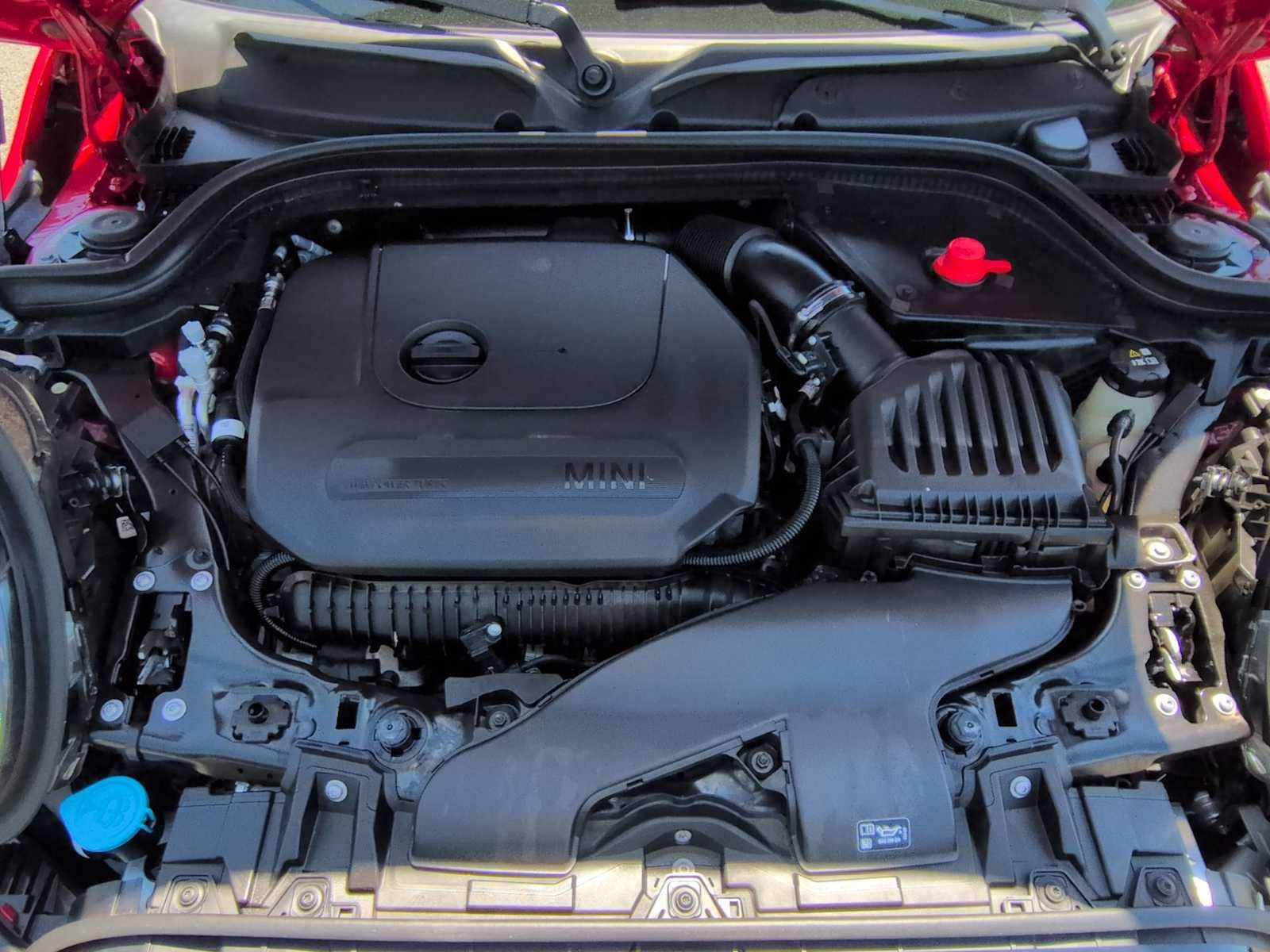 MINI Cooper S de 2 puertas con techo rígido, 2024