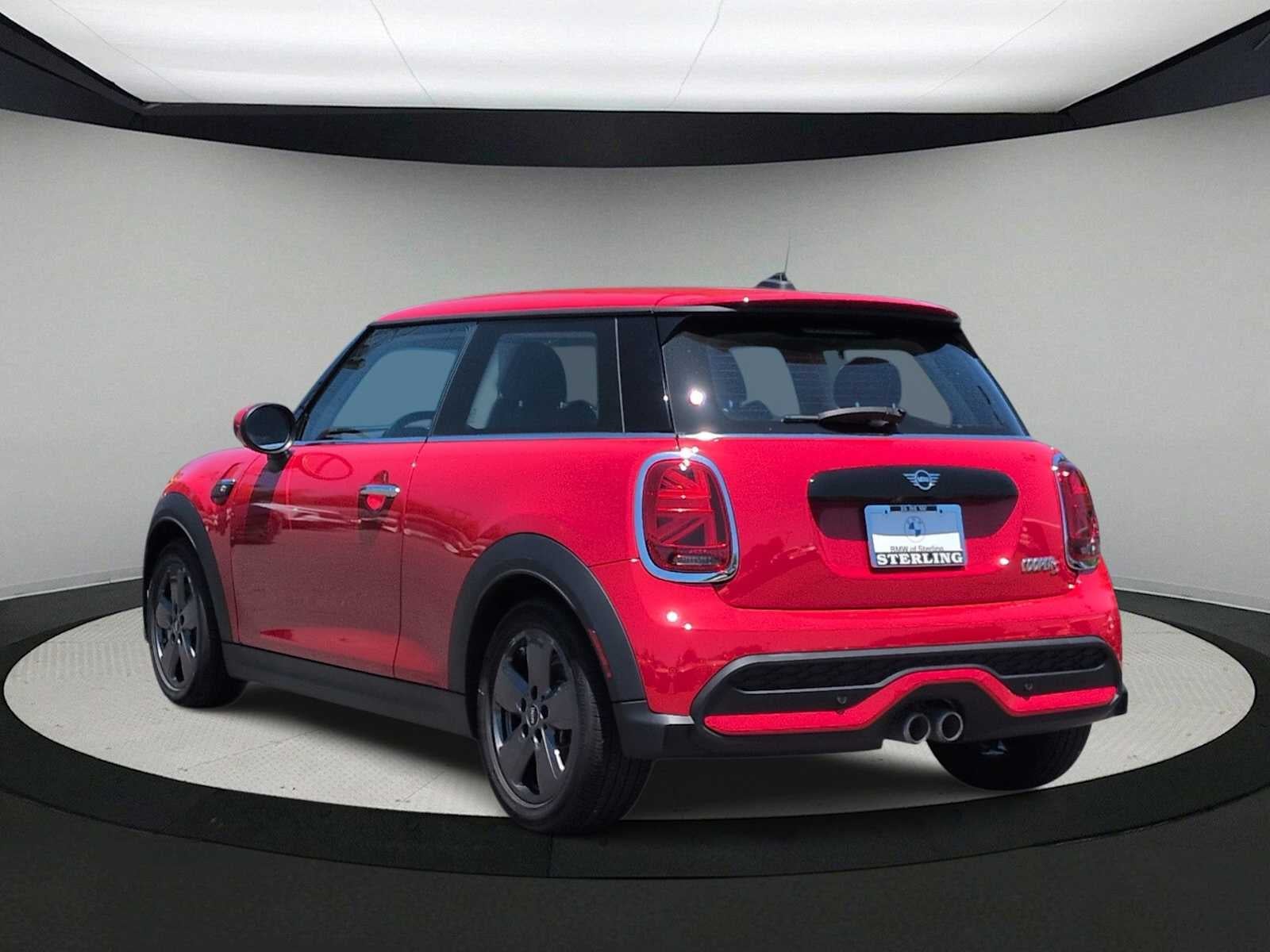 MINI Cooper S de 2 puertas con techo rígido, 2024