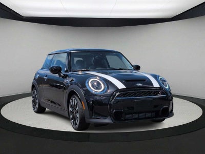 MINI Cooper S de 2 puertas con techo rígido, 2024