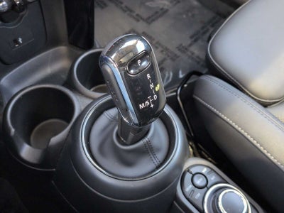 MINI Cooper S de 2 puertas con techo rígido, 2024