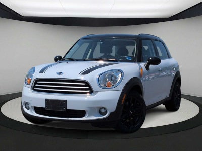 MINI Countryman de 2014, tracción delantera, 4 puertas