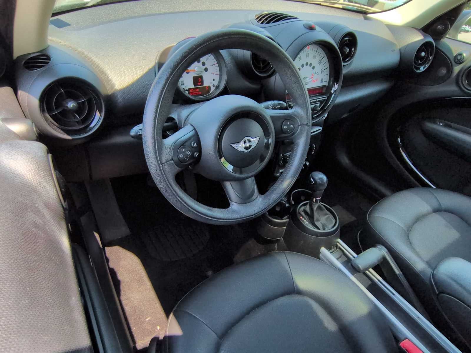 MINI Countryman de 2014, tracción delantera, 4 puertas
