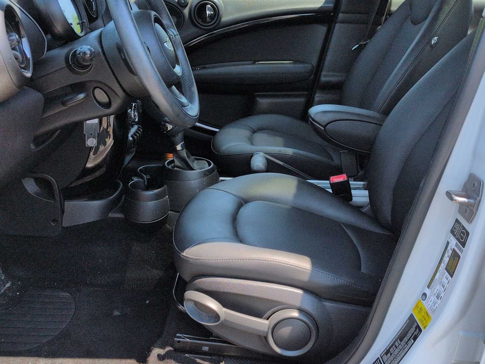 MINI Countryman de 2014, tracción delantera, 4 puertas