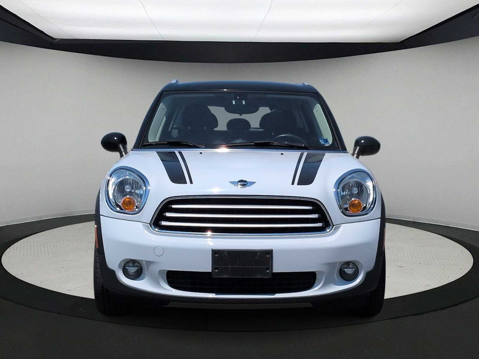 MINI Countryman de 2014, tracción delantera, 4 puertas