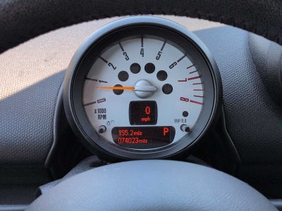 MINI Countryman de 2014, tracción delantera, 4 puertas