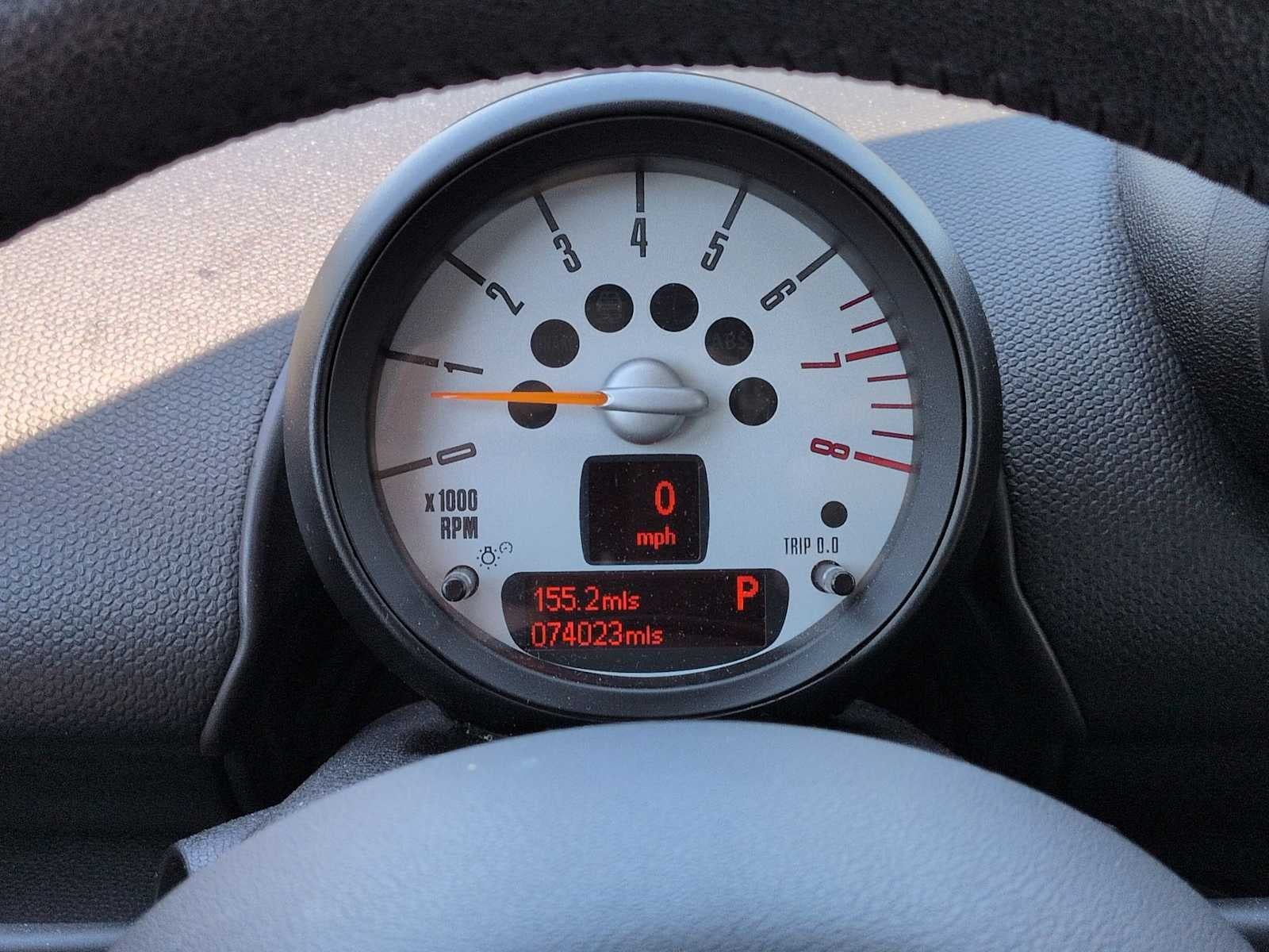 MINI Countryman de 2014, tracción delantera, 4 puertas