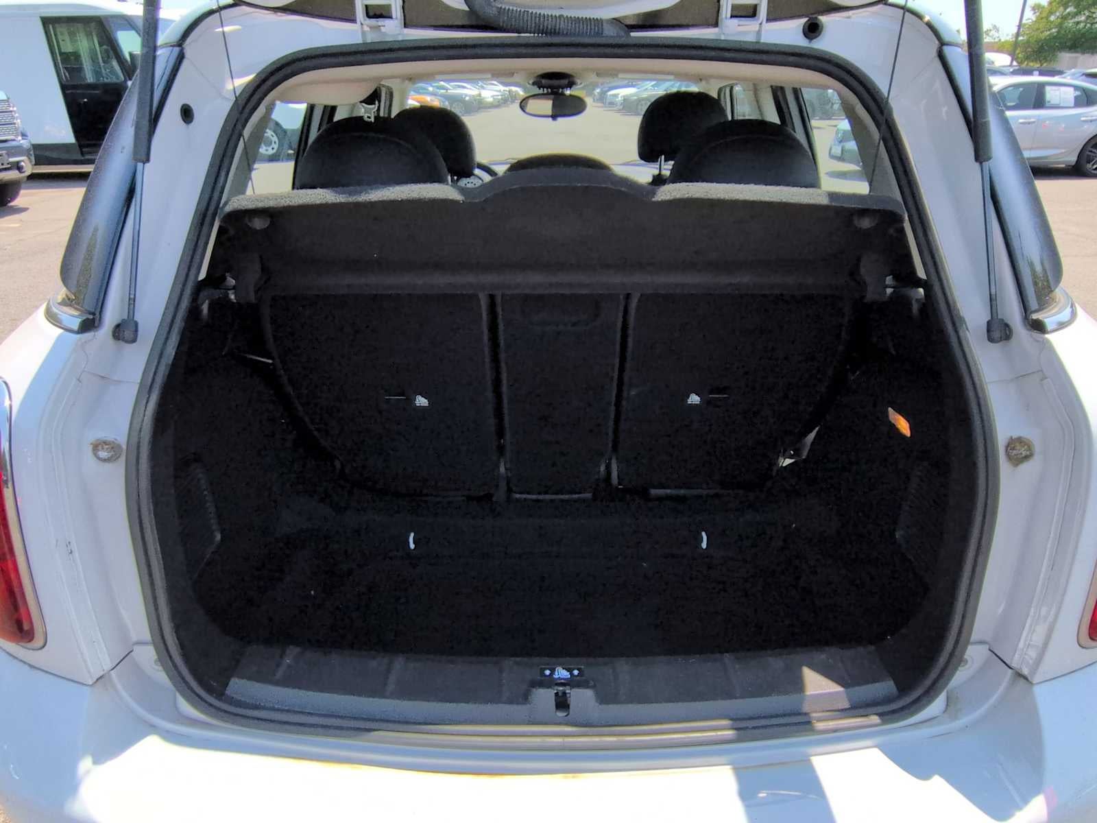MINI Countryman de 2014, tracción delantera, 4 puertas