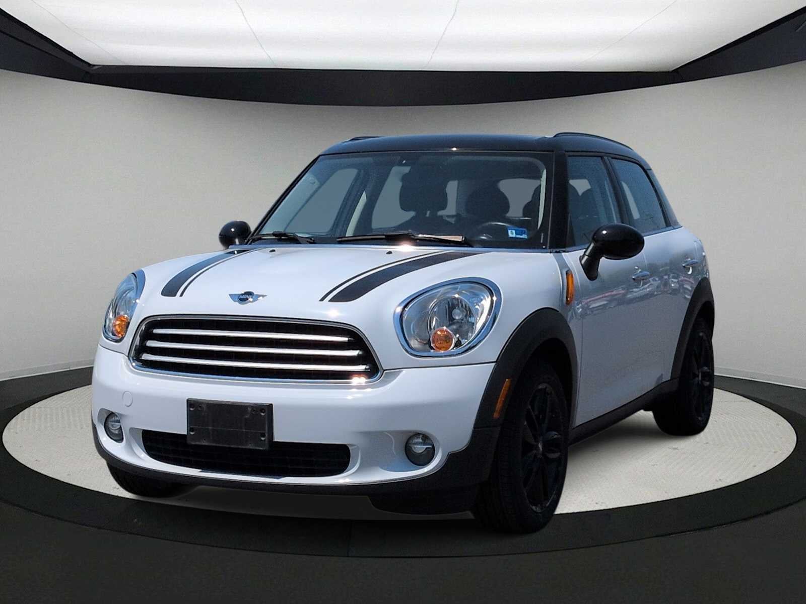 MINI Countryman de 2014, tracción delantera, 4 puertas