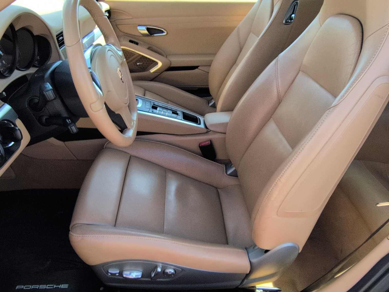 Porsche 911 Carrera 2013